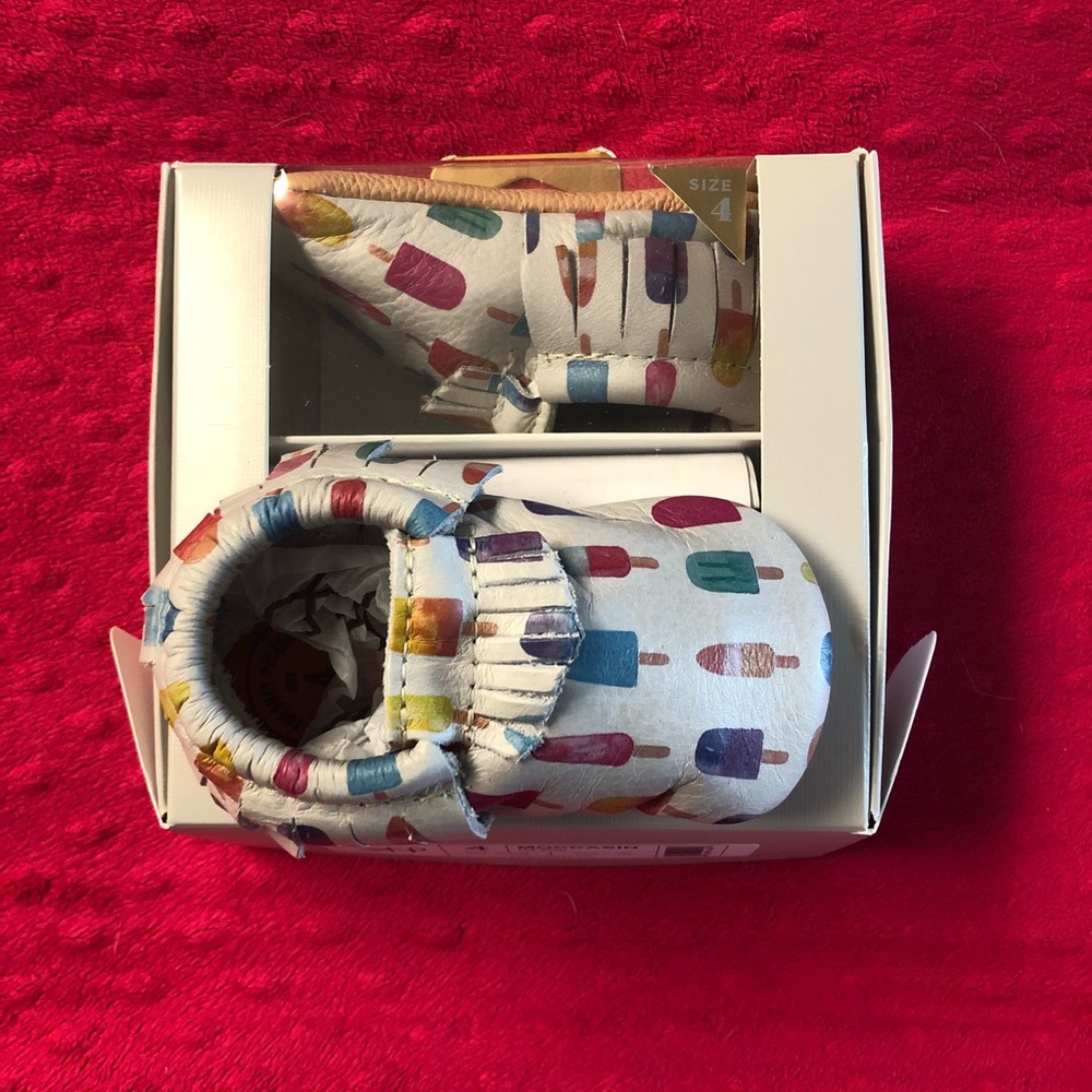 Size 4 ice pop Mocs